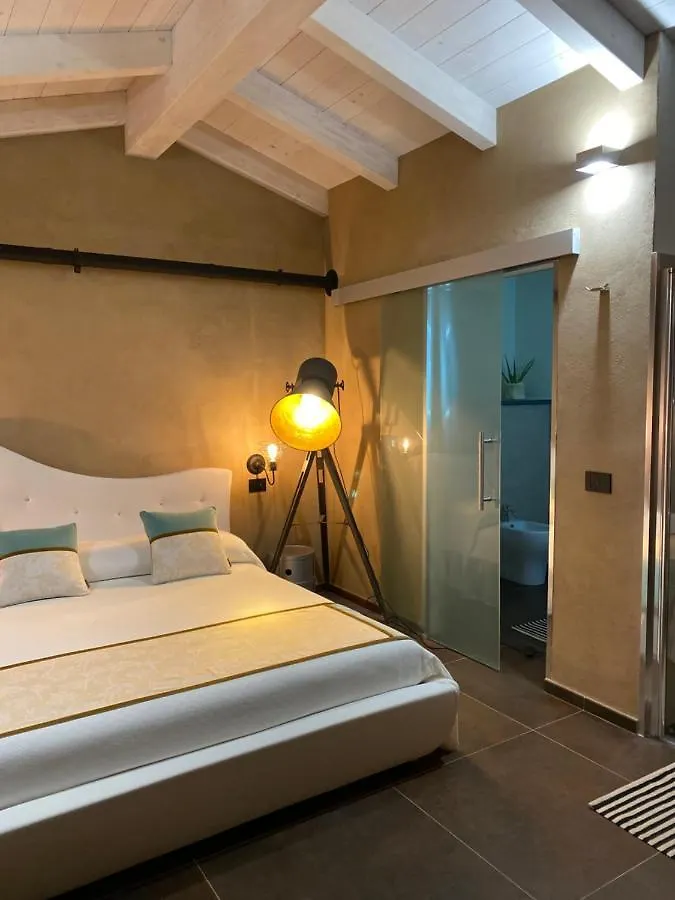 Luvia Rooms Spa Gonnesa 0*,