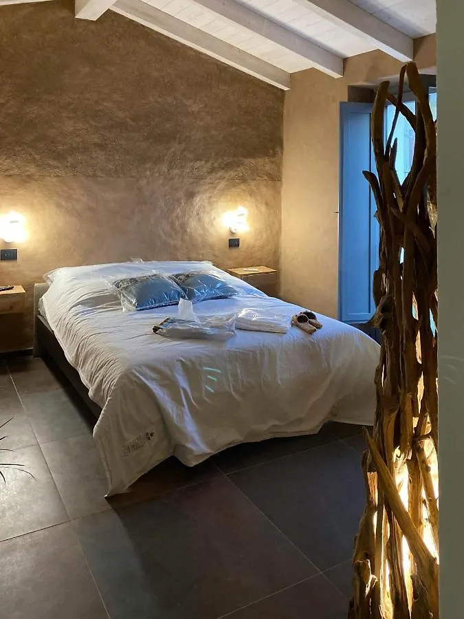 Luvia Rooms Spa Gonnesa Bed & Breakfast