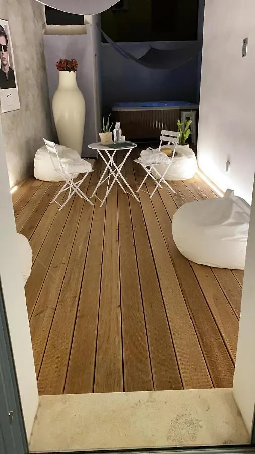 Luvia Rooms Spa Gonnesa 0*,  Italy