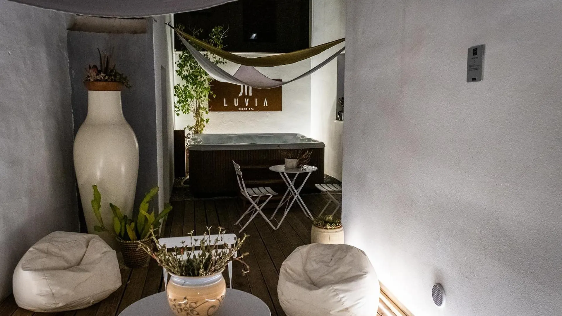 Luvia Rooms Spa Gonnesa Bed & Breakfast