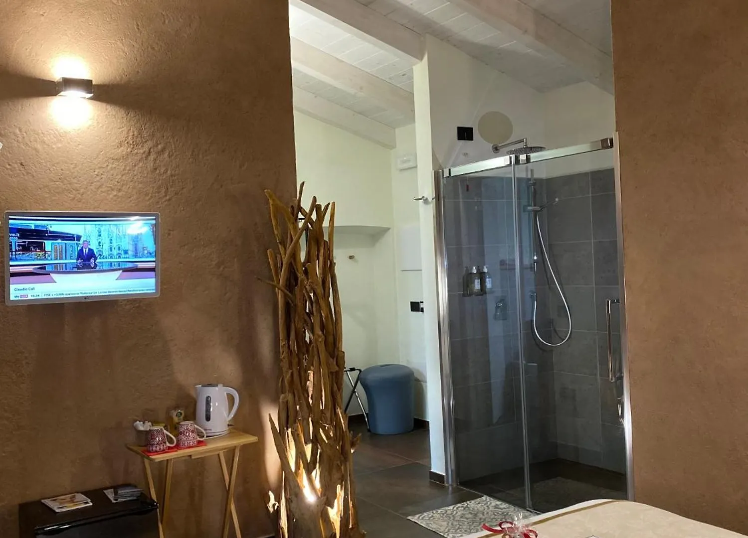 Luvia Rooms Spa Gonnesa Italy