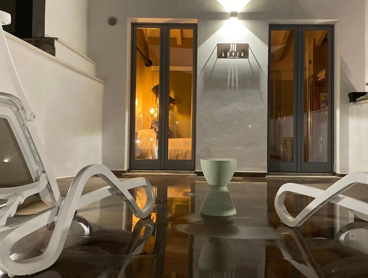 Bed & Breakfast Luvia Rooms Spa Gonnesa Italy